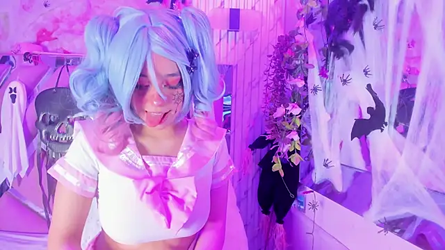 Akane Hikari  online show from 10/19/25, 05:30