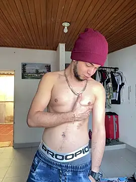 enzo vittale03  online show from 12/16/25, 05:29