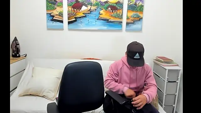 alex-golden online show from 09/18/25, 01:35