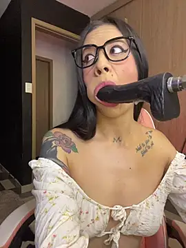 ValentinaBianchi online show from 11/29/25, 10:51