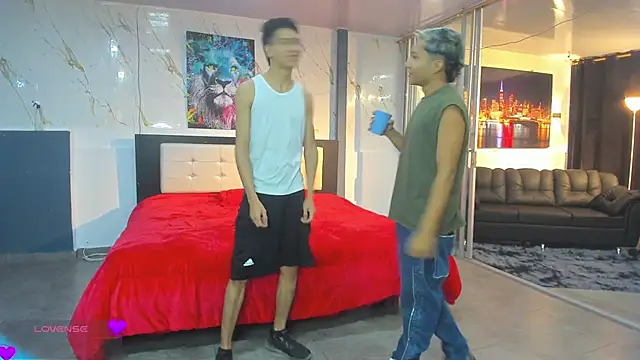 Bisexlifehot   online show from 03/10/26, 10:59