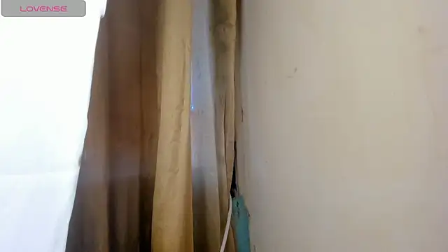 Snapshot of Vanessa_Jenner chatting on 06/24/26, 01:21 Vanessa Jenner online show from 06/24/26, 01:21