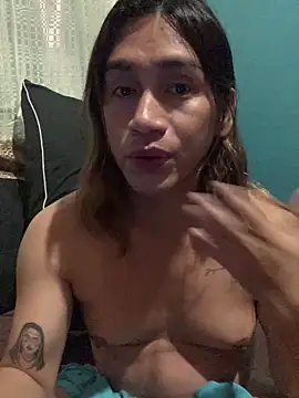 pretty TRANSjona online show from 11/15/25, 07:54