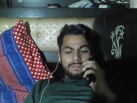 ursdreamperson online show from 11/17/25, 03:07