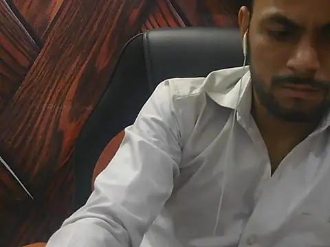ursdreamperson online show from 06/04/26, 02:39