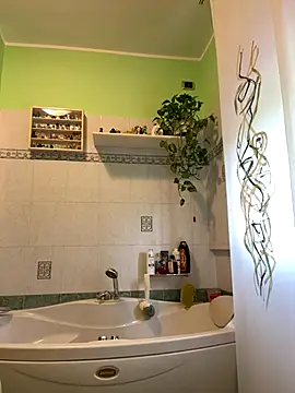 Italy sex boy online show from 09/24/25, 11:35