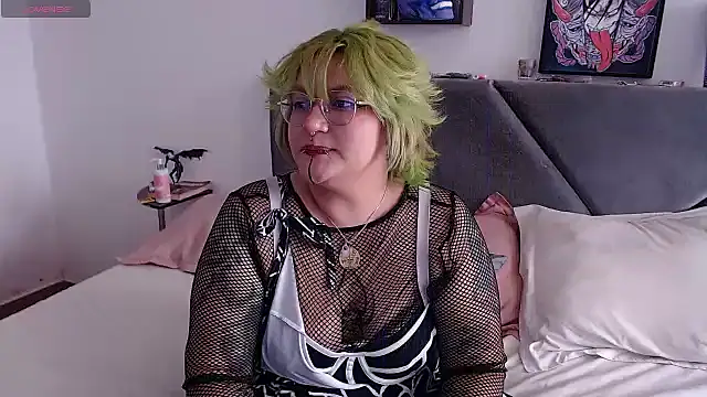 XxGreenGoodxX online show from 02/05/26, 06:56