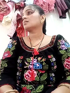 Chhaya hot online show from 10/08/25, 03:04