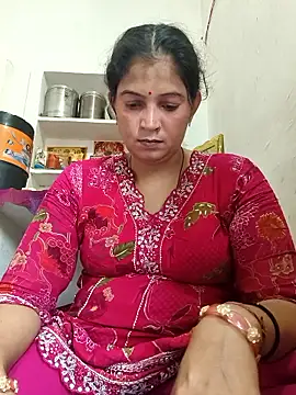Snapshot of Chhaya_hot chatting on 06/06/26, 02:05 Chhaya hot online show from 06/06/26, 02:05