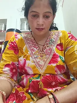 Snapshot of Chhaya_hot chatting on 06/07/26, 01:21 Chhaya hot online show from 06/07/26, 01:21