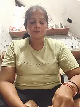 Snapshot of Chhaya_hot chatting on 06/11/26, 05:00 Chhaya hot online show from 06/11/26, 05:00