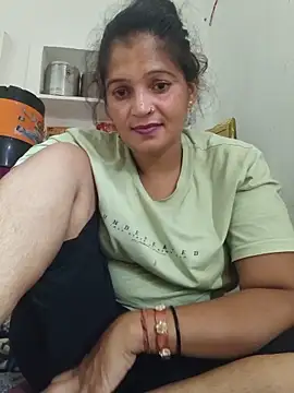 Snapshot of Chhaya_hot chatting on 06/14/26, 02:24 Chhaya hot online show from 06/14/26, 02:24