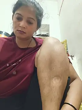 Snapshot of Chhaya_hot chatting on 06/16/26, 11:51 Chhaya hot online show from 06/16/26, 11:51