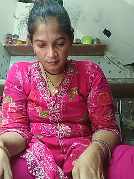 Snapshot of Chhaya_hot chatting on 06/25/26, 02:22 Chhaya hot online show from 06/25/26, 02:22