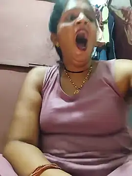 Snapshot of Chhaya_hot chatting on 08/01/26, 06:18 Chhaya hot online show from 08/01/26, 06:18