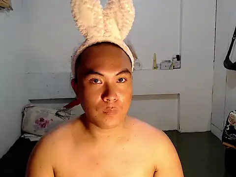 asianayumi online show from 03/25/26, 03:18