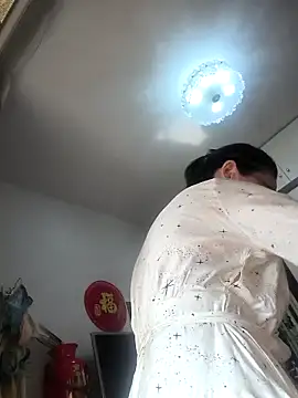 Snapshot of wsyx326 chatting on 09/13/25, 04:23 wsyx326 online show from 09/13/25, 04:23