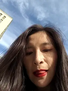 Snapshot of wsyx326 chatting on 11/10/25, 03:16 wsyx326 online show from 11/10/25, 03:16