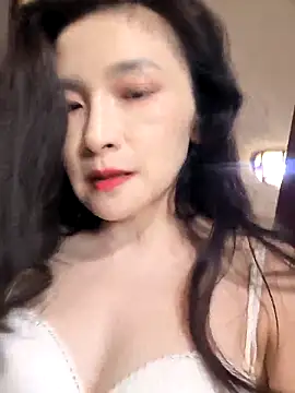 Snapshot of wsyx326 chatting on 12/01/25, 02:38 wsyx326 online show from 12/01/25, 02:38