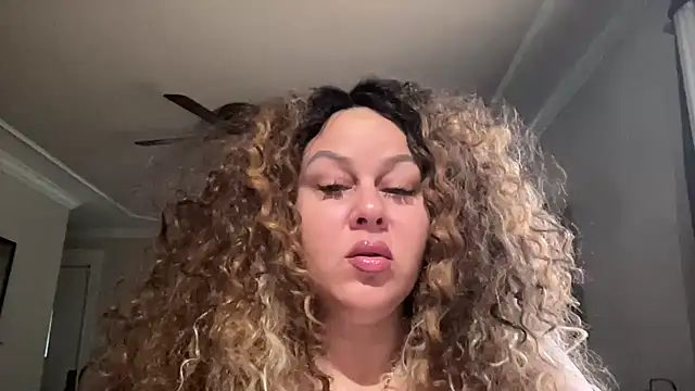 number1slut online show from 09/15/25, 04:18