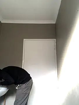 Snapshot of cuminsidebby chatting on 10/30/25, 04:58 cuminsidebby online show from 10/30/25, 04:58