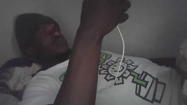 cuminsidebby online show from 12/15/25, 09:08