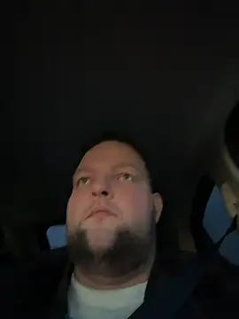 Snapshot of Matti1998sexy chatting on 11/11/25, 04:18 Matti1998sexy online show from 11/11/25, 04:18