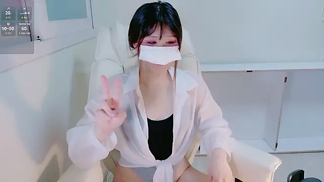 hyeony s96 online show from 04/18/26, 12:31