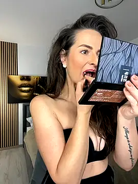 BarbaraXoXoX online show from 10/16/25, 05:08