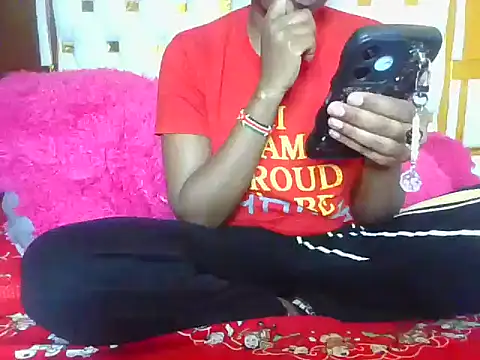 Snapshot of Nodia32 chatting on 10/24/25, 11:50 Nodia32 online show from 10/24/25, 11:50