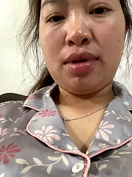 Nhung584 online show from 09/09/25, 05:29