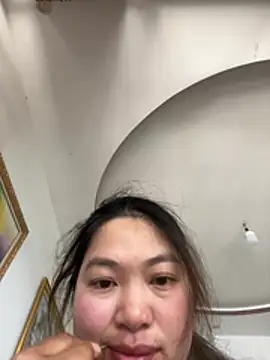 Nhung584 online show from 01/10/26, 05:09