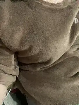 Nhung584 online show from 01/18/26, 12:20