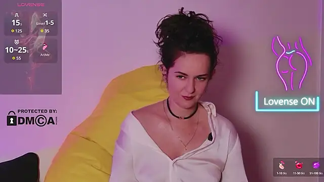 Witch in Silk online show from 03/27/26, 08:30