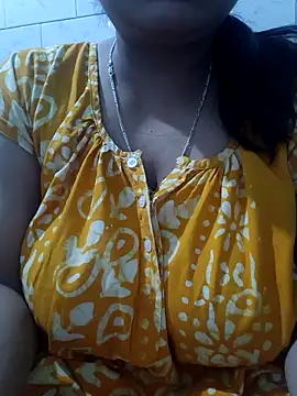 Snapshot of Horny_Kavita chatting on 02/07/26, 12:31 Horny Kavita online show from 02/07/26, 12:31