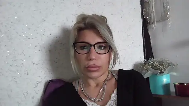 fox red lady7 online show from 01/15/26, 10:53