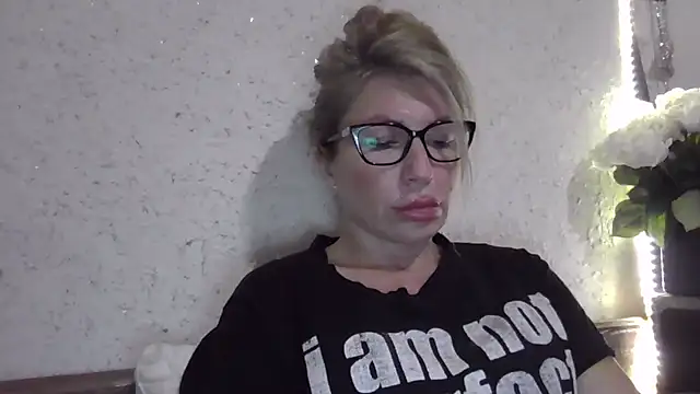 fox red lady7 online show from 01/31/26, 09:46