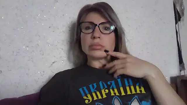 fox red lady7 online show from 02/15/26, 09:08