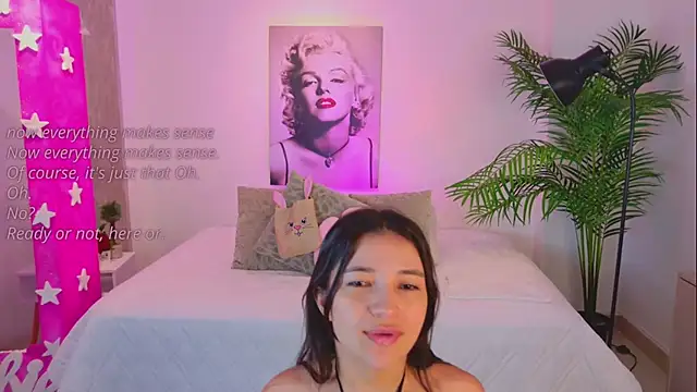 LUNAA    online show from 04/07/26, 03:29