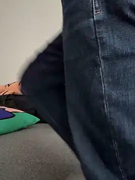 sonwmelt1 online show from 09/28/25, 03:01