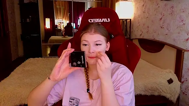 Jenny Skinner20 online show from 11/16/25, 03:28