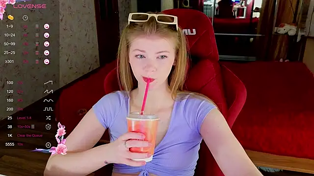 Jenny Skinner20 online show from 04/21/26, 07:17