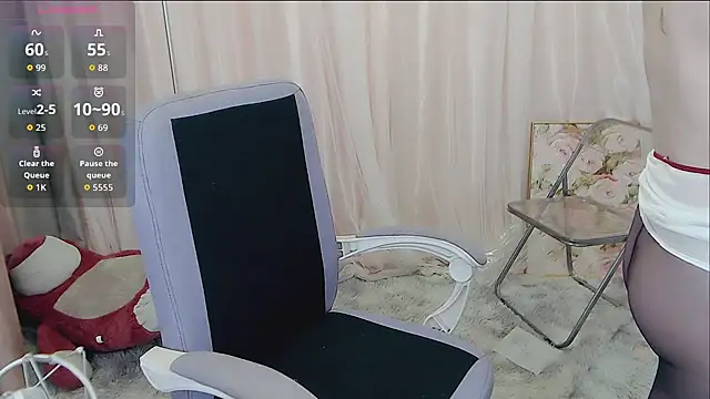 DaLight 18 online show from 07/14/26, 07:24