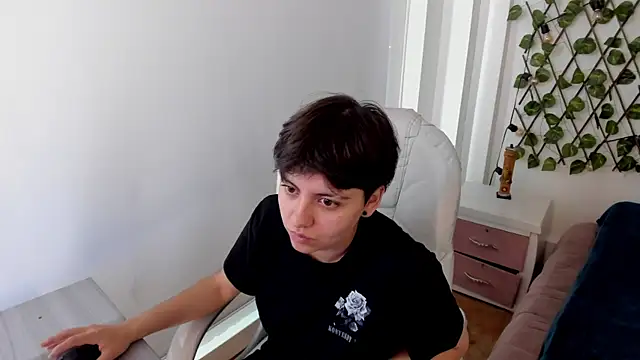 Nathaly ds online show from 11/05/25, 07:58