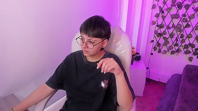 Nathaly ds online show from 02/26/26, 07:35