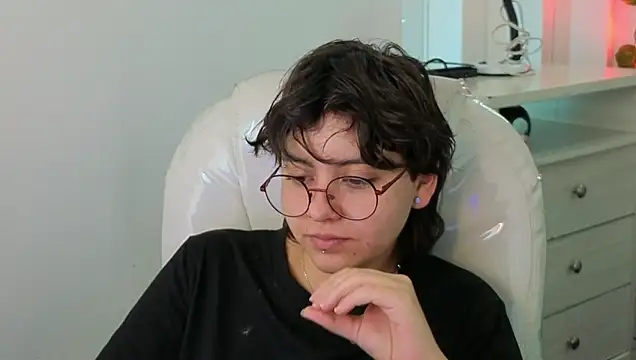 Nathaly ds online show from 07/22/26, 06:43