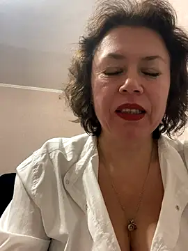 Kiravix online show from 12/02/25, 07:20