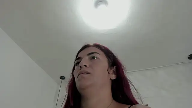 dakota roussee online show from 11/12/25, 12:49