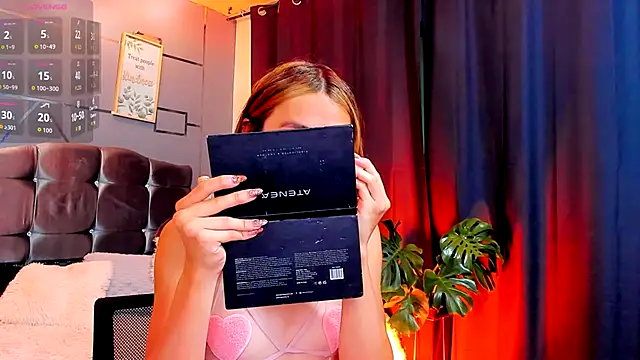 antonellastar24  online show from 12/03/25, 03:10