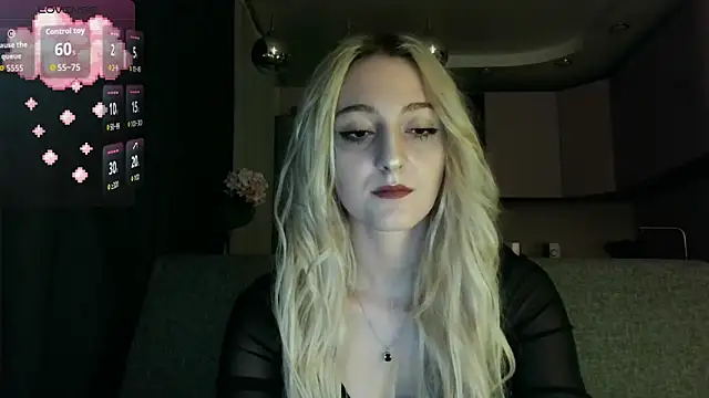 white liillyy online show from 09/15/25, 10:21